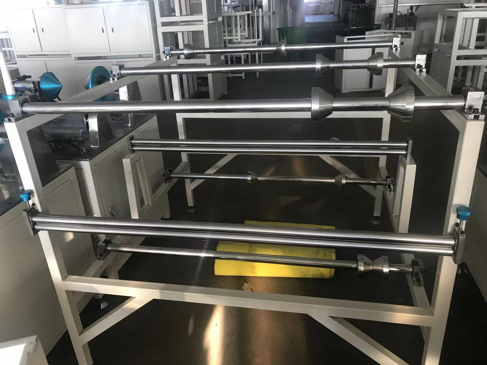 2. SIMPLE 5-ROLL UNCOILER RLJ-1250-5-JY