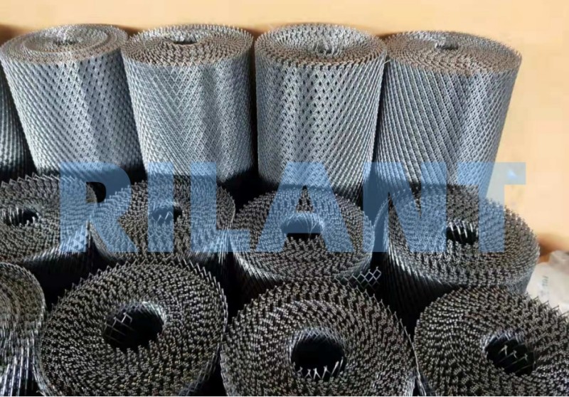 METAL MESH COIL, PLATE (expanded metal mesh, perforated metal mesh, welded metal mesh, braided metal mesh)