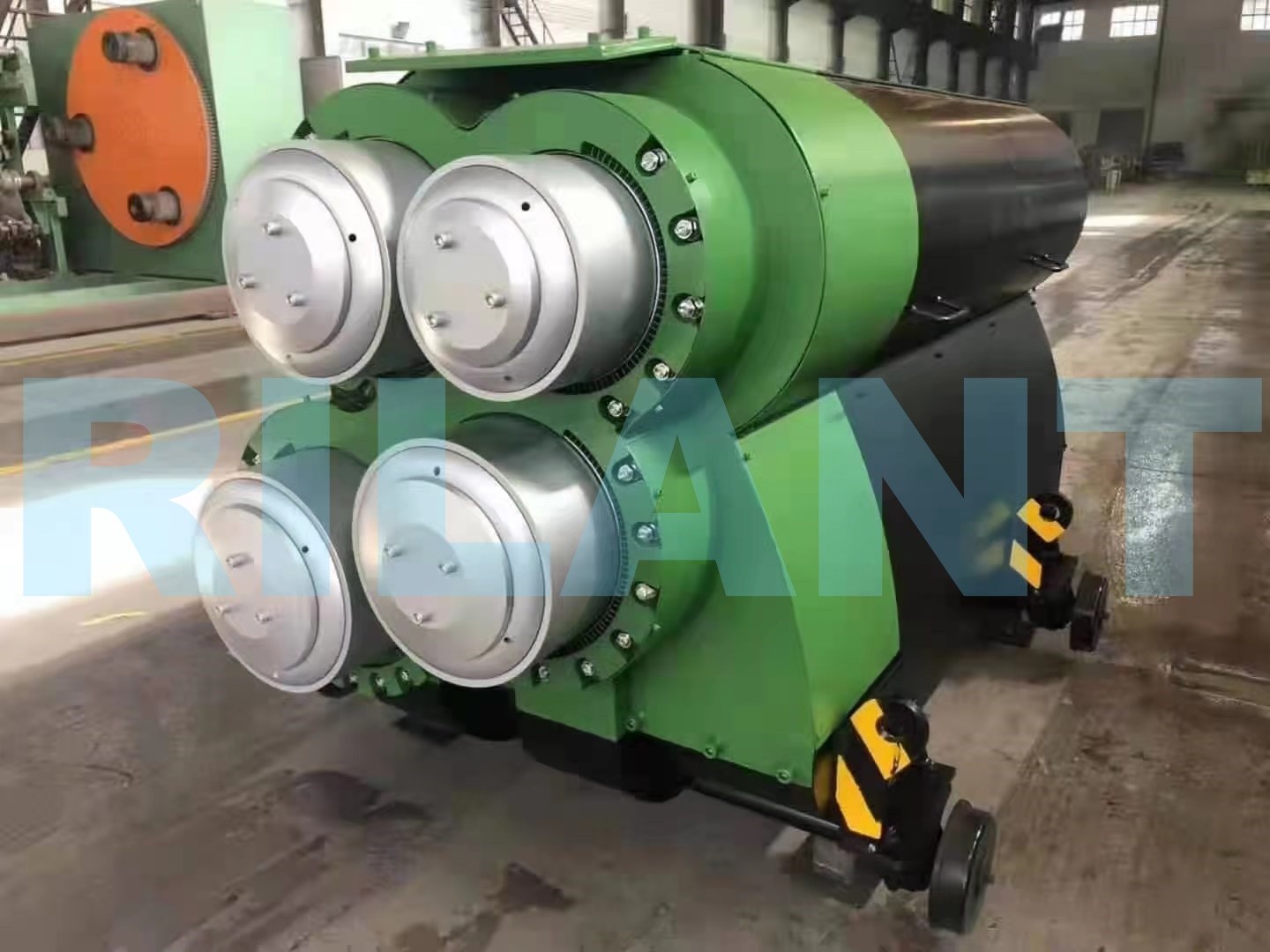 CENTRIFUGAL MACHINE