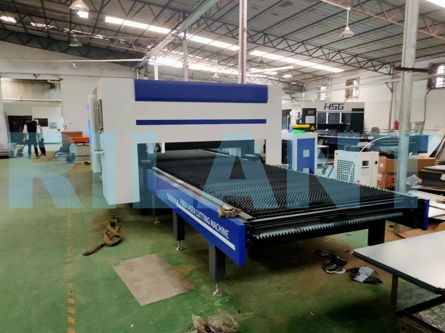 UNCOILER+FLATTENER FEEDER+LASER CUTTING-1