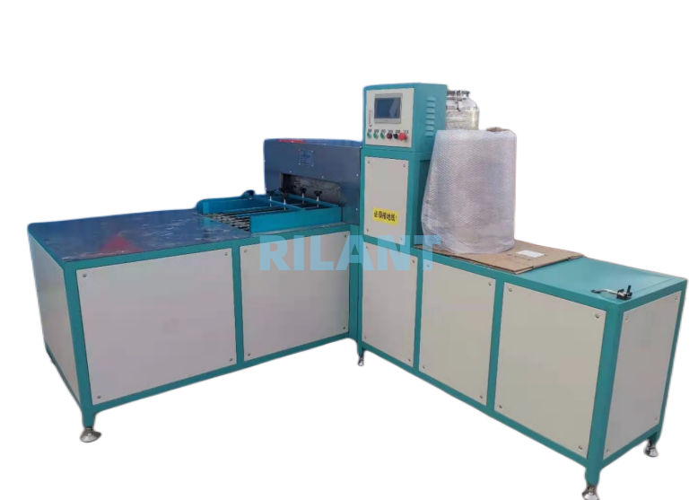 3. PLEATED PAPER AUTO-LOADING & BONDING MACHINE RSLZJ-550